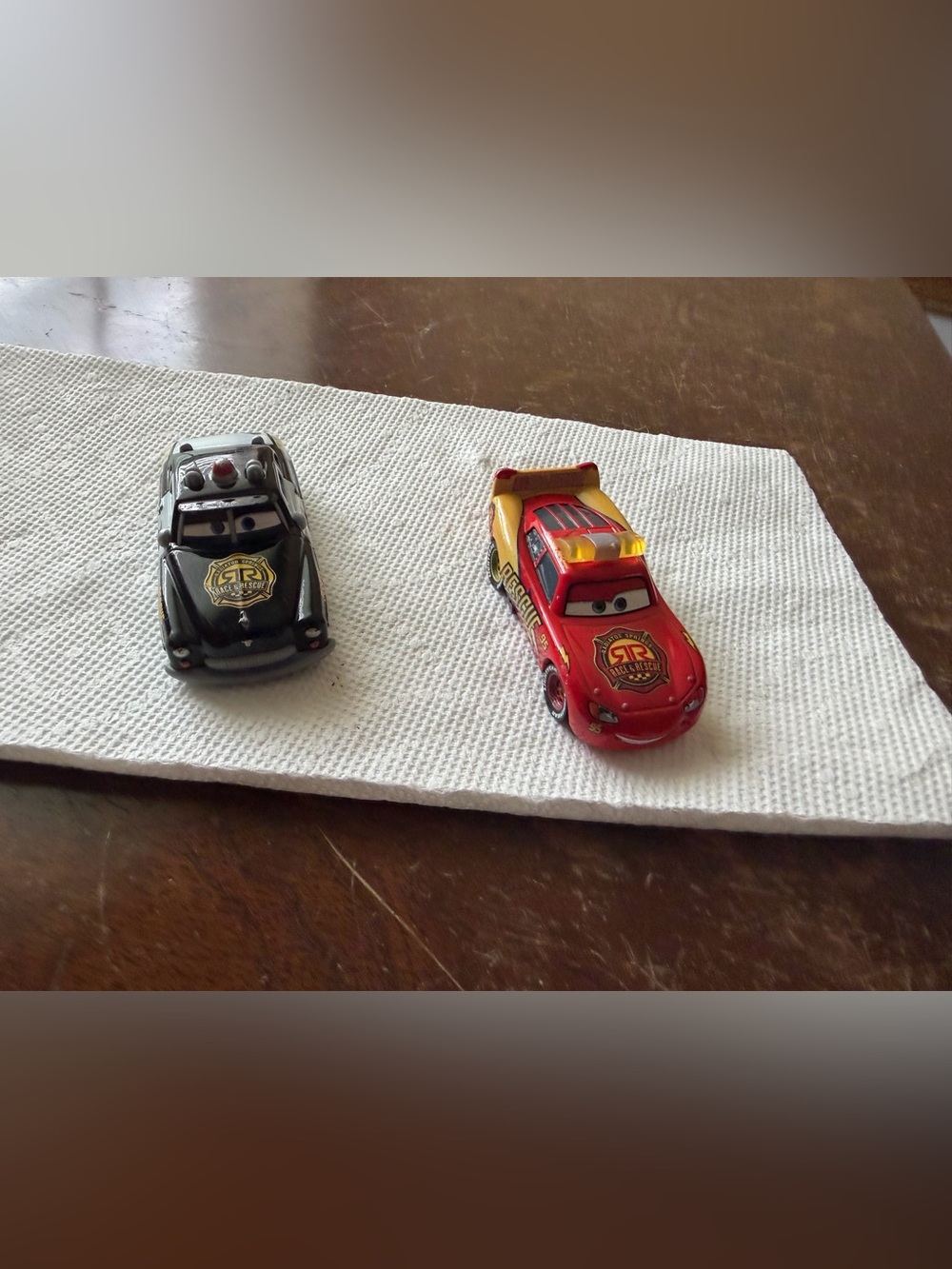 Disney Pixar Cars toys lighting McQueen and sheriff race & rescue toys cars toys - Picture 1 of 9
